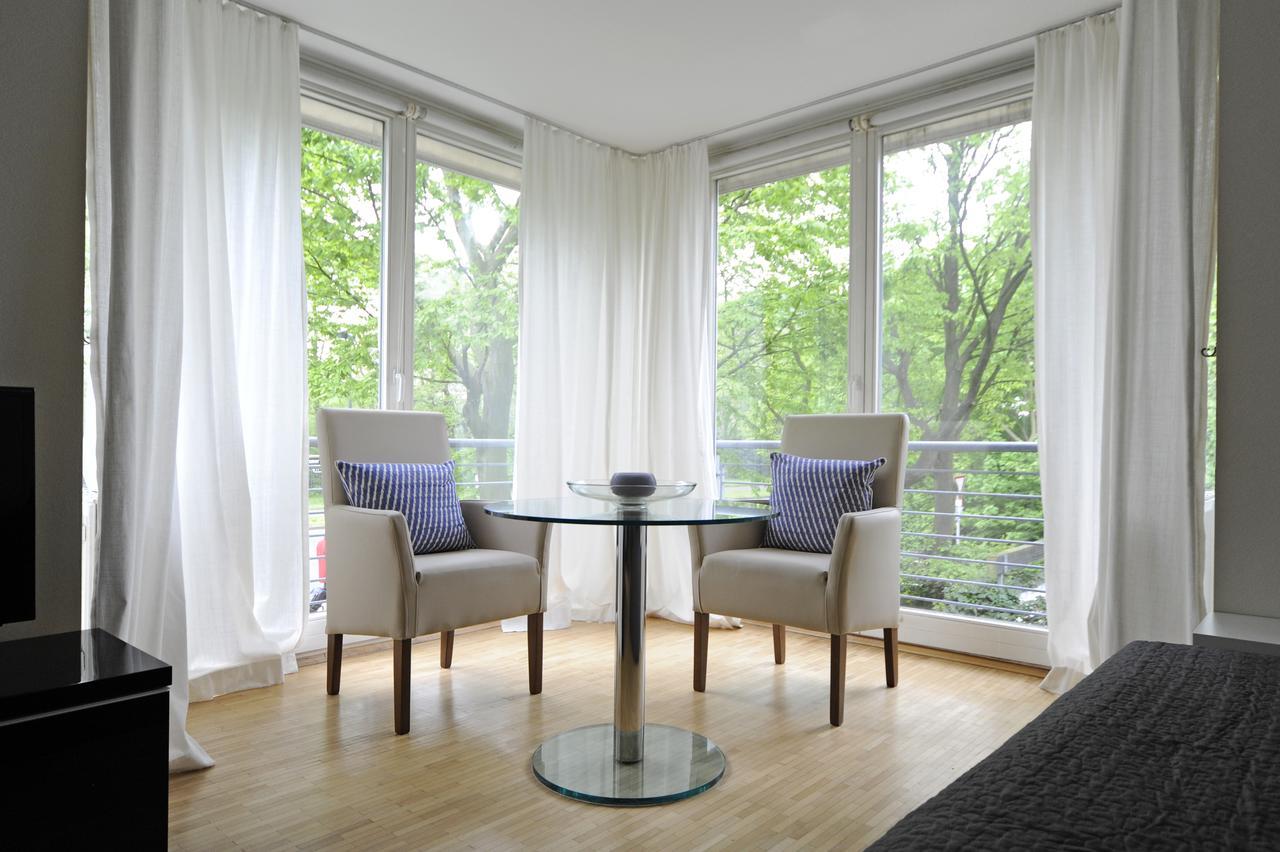 Parkside Apartment House Ντίσελντορφ Δωμάτιο φωτογραφία